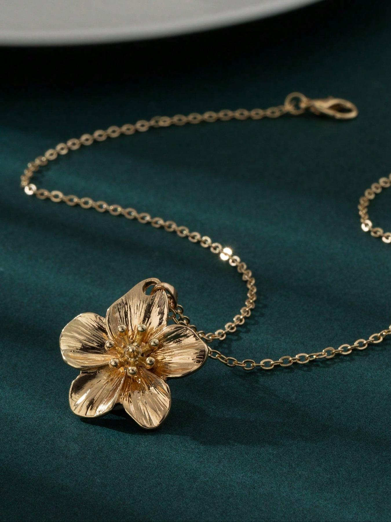 Flower Design Pendant & Chain Statement Necklace for Women, Dainty Elegant Necklace, Fashion Jewelry for Party, Daily Clothing Decor, Trendy Charm Necklaces for Birthday Gift, Chic Gorgeous Jewelry, Fashion Accessory, Non Tarnish Jewelry