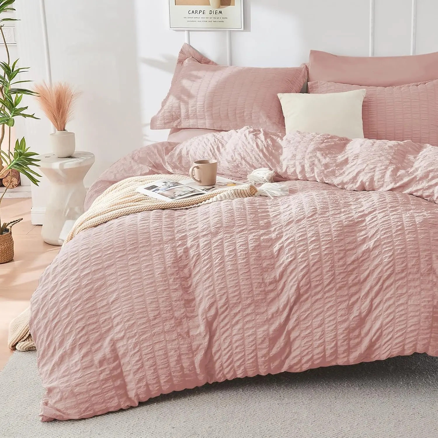 Rose Gold Duvet Cover Queen Size, Soft 3-Piece Seersucker Duvet Cover Set with Zipper Closure, Soft Brushed Microfiber Bedding Set with 8 Corner Ties (90"x90", 2 Pillowshams)