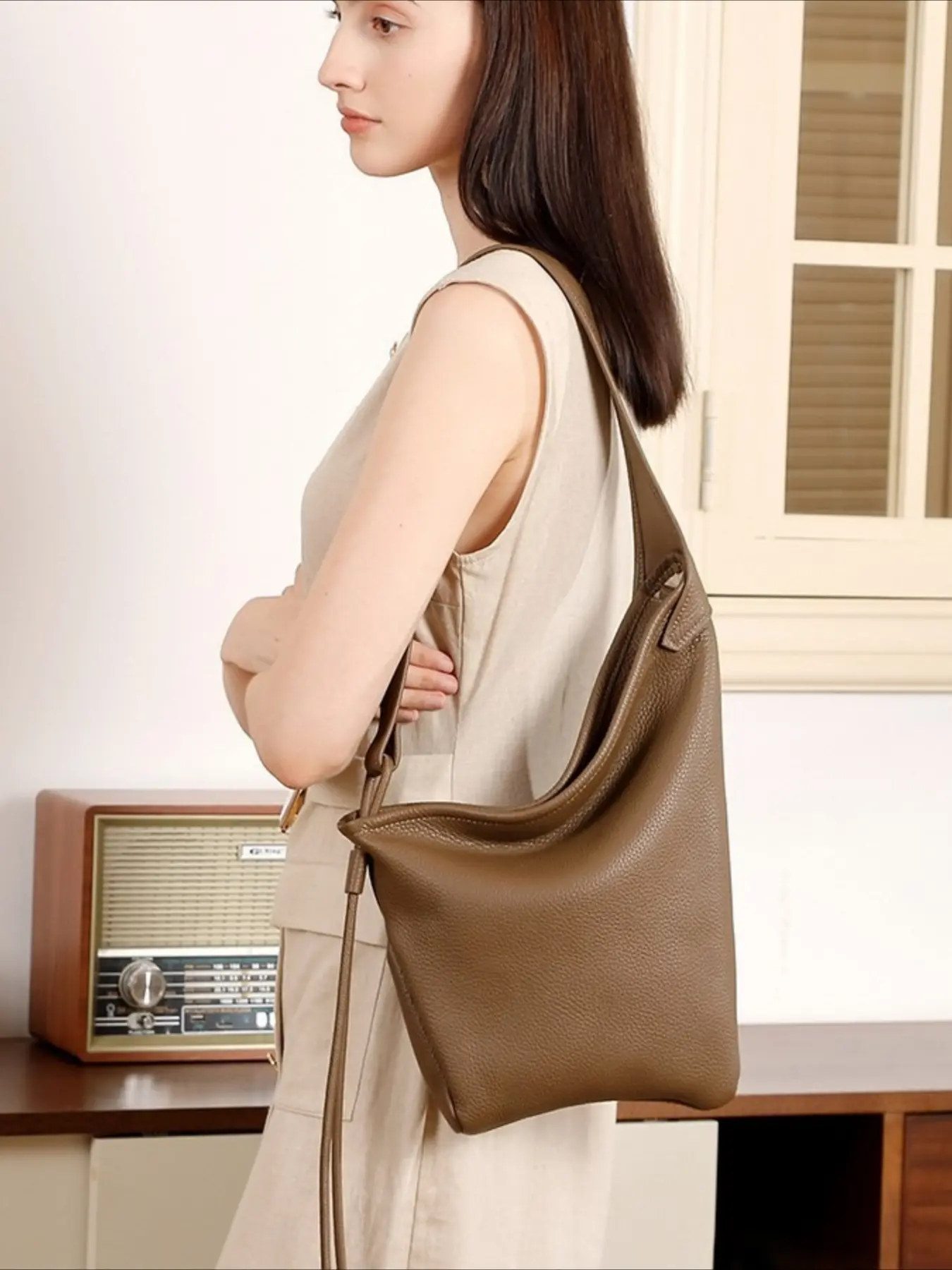 Autumn new leather lazy dumpling bag niche asymmetrical design minimalist knotted croissant one shoulder crossbody women's bag