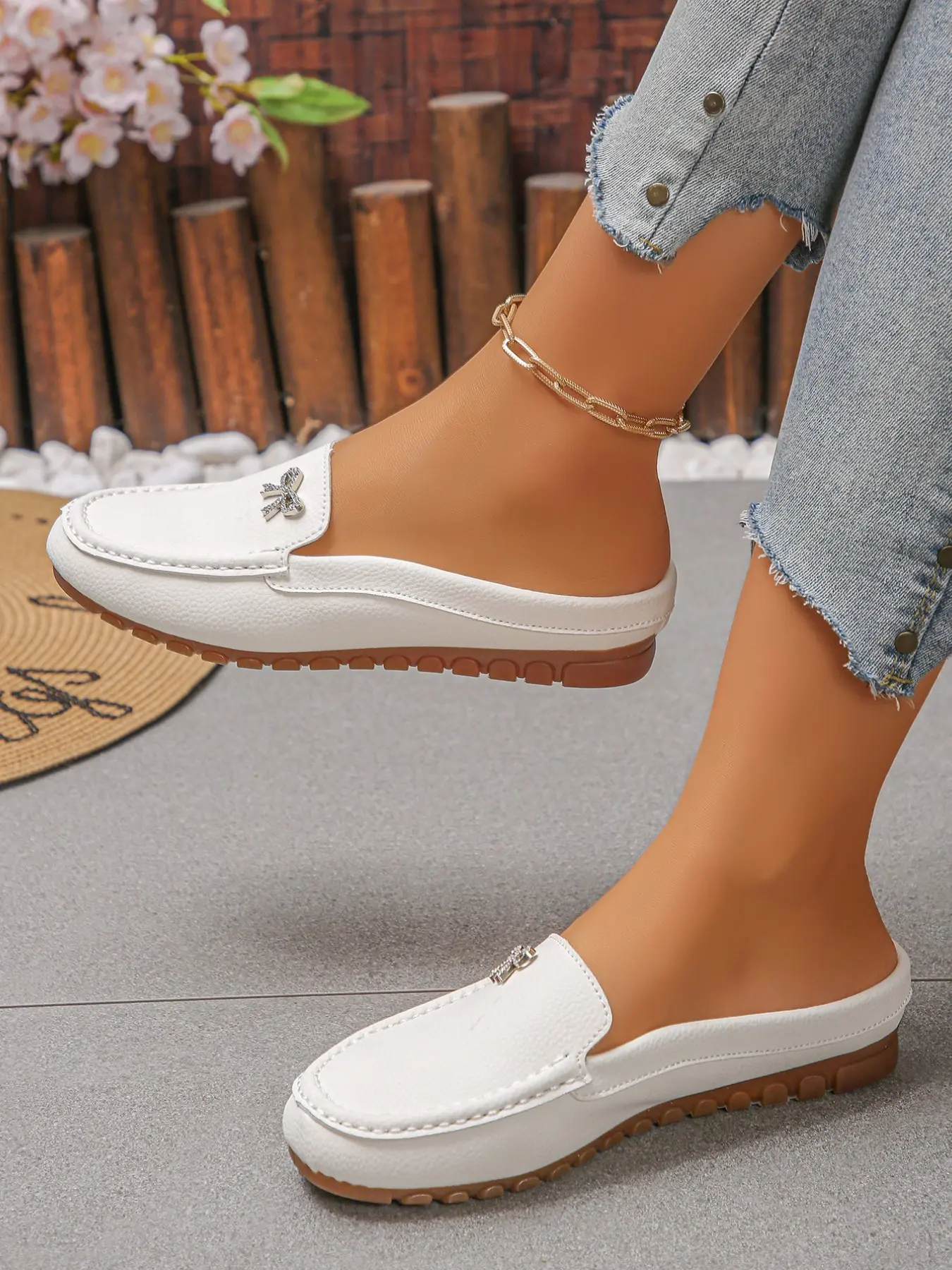 Elegant Women Rhinestone Bow Backless Loafer Mules, Light Flat Slip On Casual Mule Shoes, All-Match Footwear For Office Commute & Daily Street Shopping