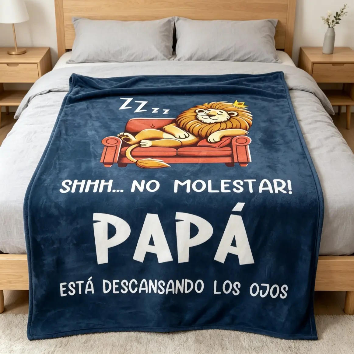 Gift for Papa Spanish Lion Print Blanket For Father – Soft Flannel Bedspread With Lion Design, Machine Washable, Cozy Throw For Bedroom Living Room, Perfect For Father’s Day, Birthday, or Home Decoration