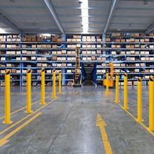 Garvee Safety Bollards 6 Packs, Garvee 91.4 cm Height Bollard Posts, 11.4 cm Diameter, Yellow Steel Safety Bollard with 24 Anchor Bolts, for Traffic Control, Driveway Blockade, Parking Pole