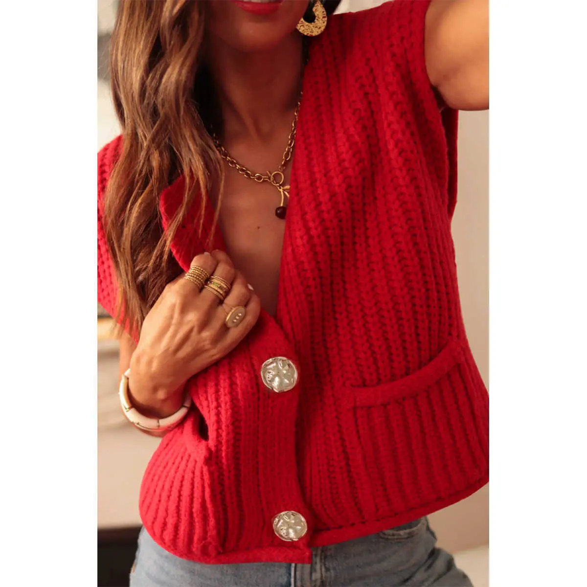 Women's Textured Knit Buttoned Sweater Vest with Side Pockets, Sleeveless Round Neck Chunky Crochet-Style Cardigan Top, Casual Fitted Medium Length Crop Knitwear for Daily Wear All Seasons #Summervibes #SummerWins