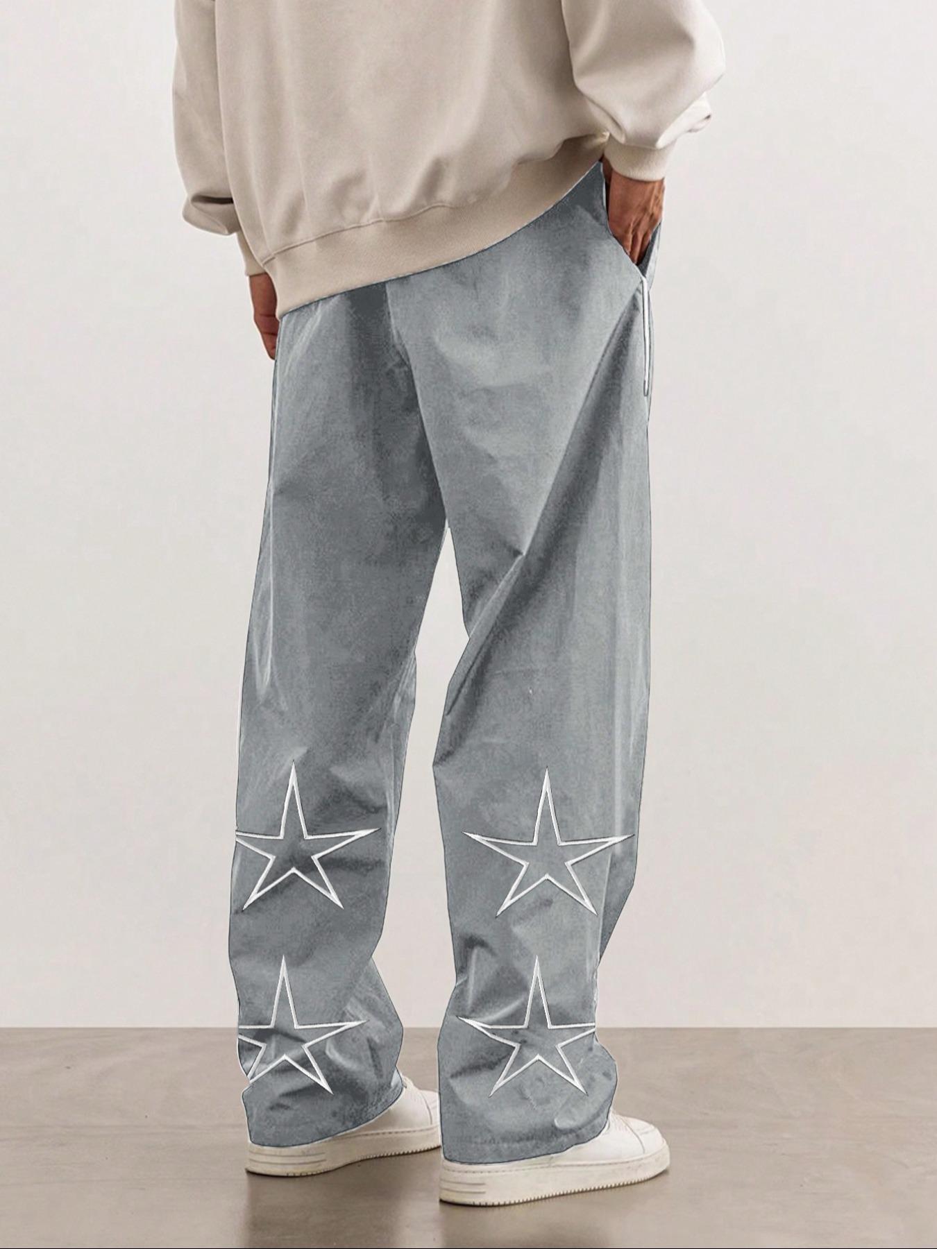 Men's Letter Patched Star Print Drawstring Waist Pants, Casual Fashion Loose, Casual Pocket Design Comfy Pocket Straight Leg Trousers for Daily Wear, Fashion Men's Bottoms for All Seasons Men's Letter Patched Star Print Drawstring Waist Pants, Casual Fashion Loose, Casual Pocket Design Comfy Pocket Straight Leg Trousers for Daily Wear, Fashion Men's Bottoms for All Seasons