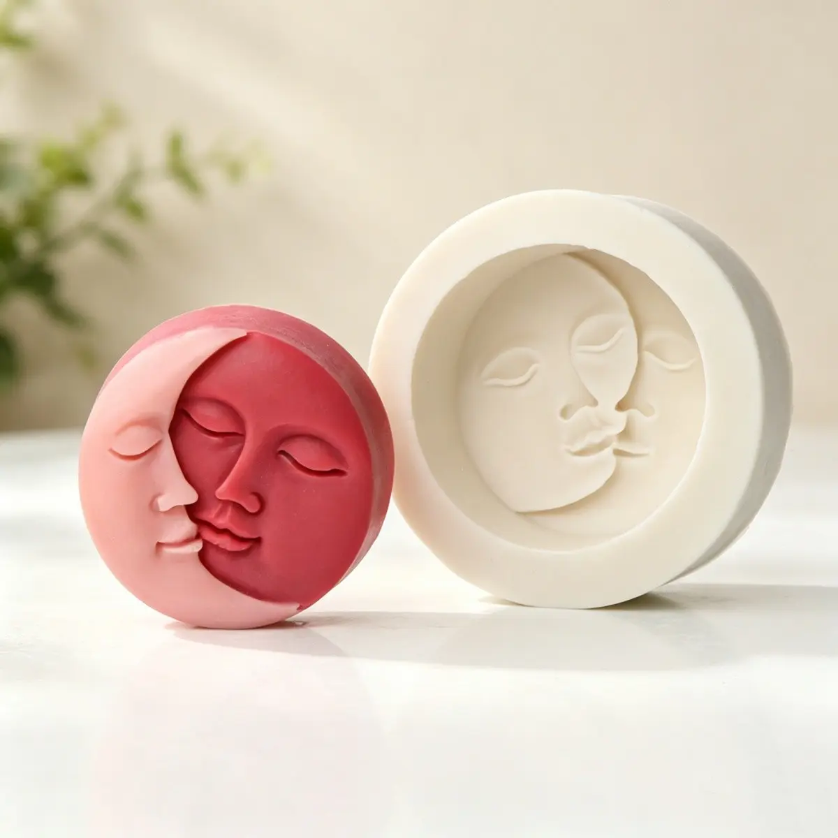 Sun Moon Face Silicone Soap Mold Round Celestial Starry Polymer Clay Mould DIY Aroma Candle Decor Handicraft Tool Bath Bomb Mold Candle Molds