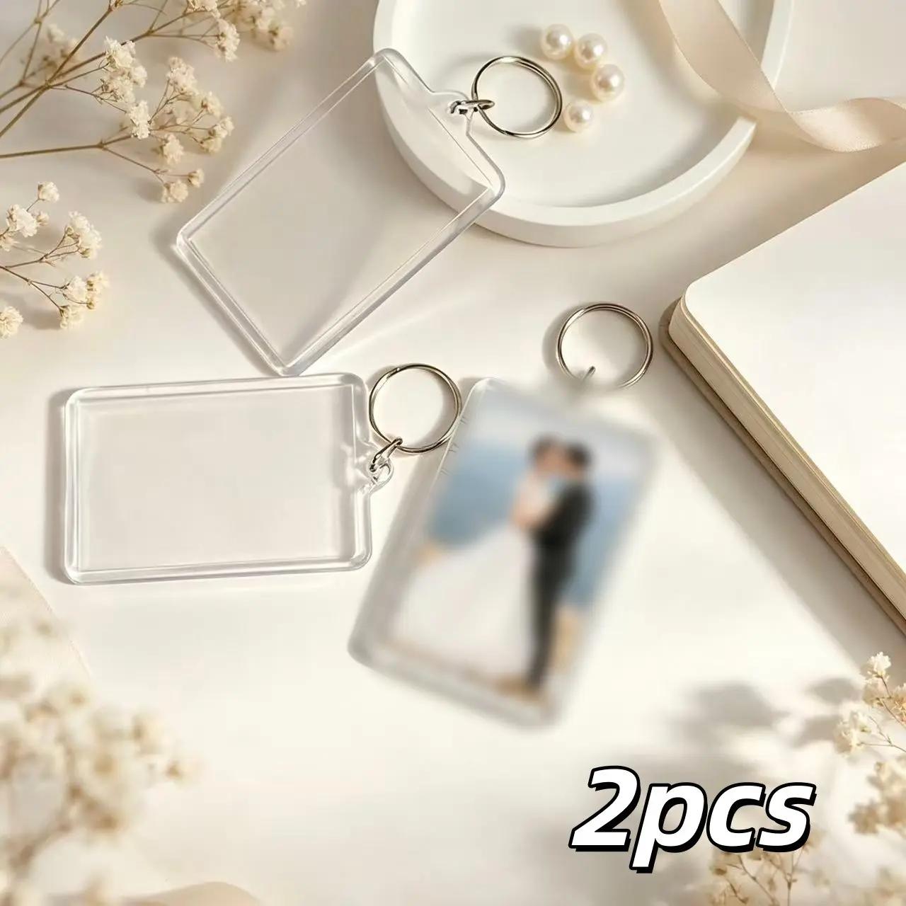 2 pieces of transparent rectangular acrylic photo frames as keychains, blank rectangular double-sided photos, DIY hanging frame for decorative purposes, wedding souvenirs as small gifts, suitable for decorating various key bags