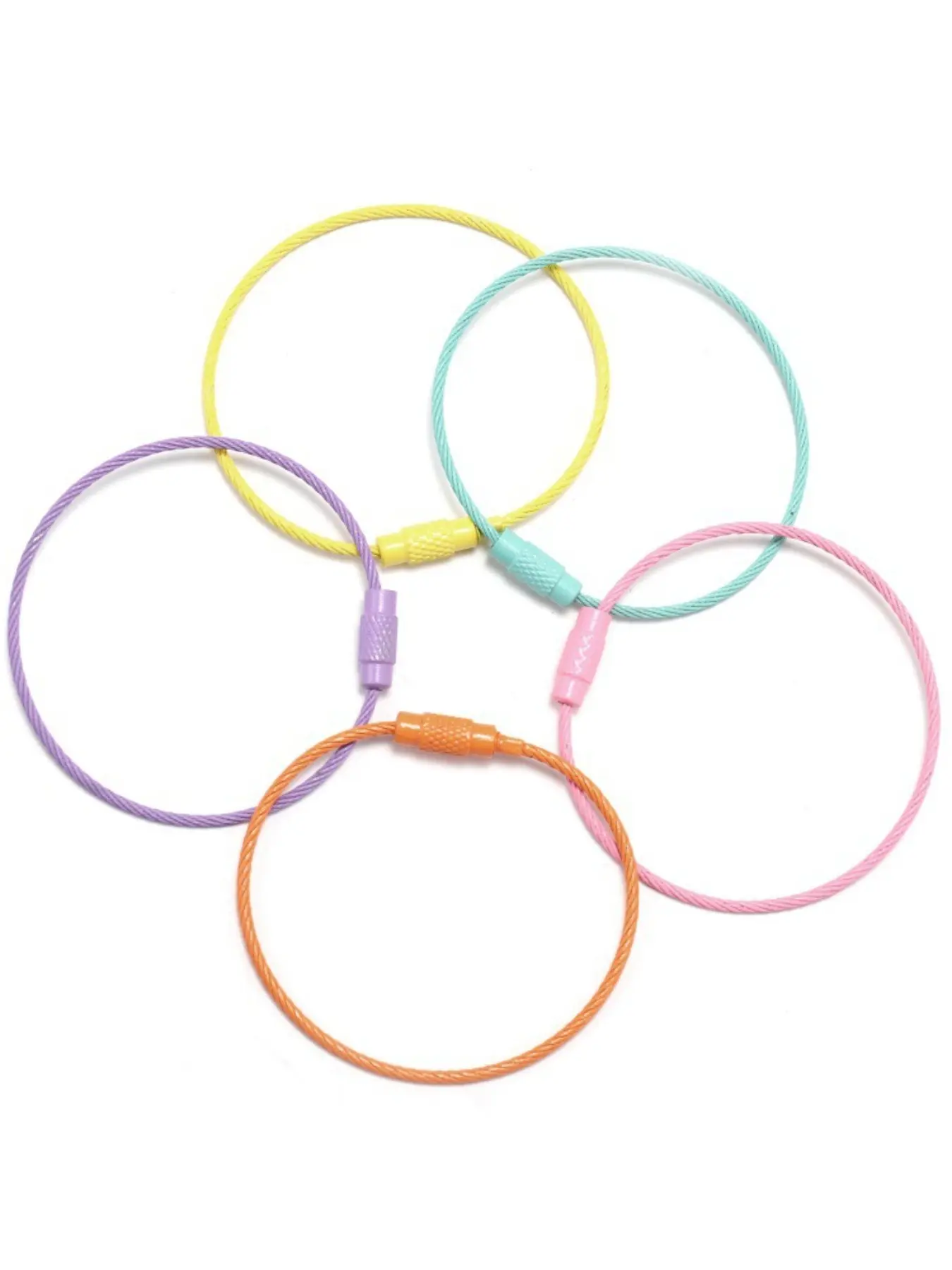 5pcs/50pcs/100pcs Random Color Stainless Steel Creative Metal Keychains Wholesale, Casual Style, All Seasons, No Choking Hazard Warning, Lightweight Keychain