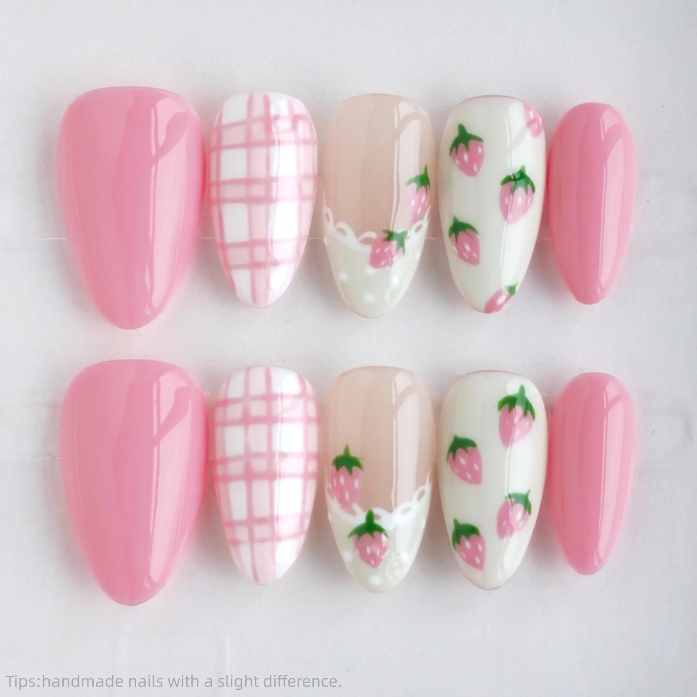 10Pcs Handmade Pink Strawberry Press On Nails, Almond Nails, Short Nails, Plaid Lace Fake Nails, Glossy Sweet Nail Art For Women and Girls Spring and Summer, Handmade Press Ons