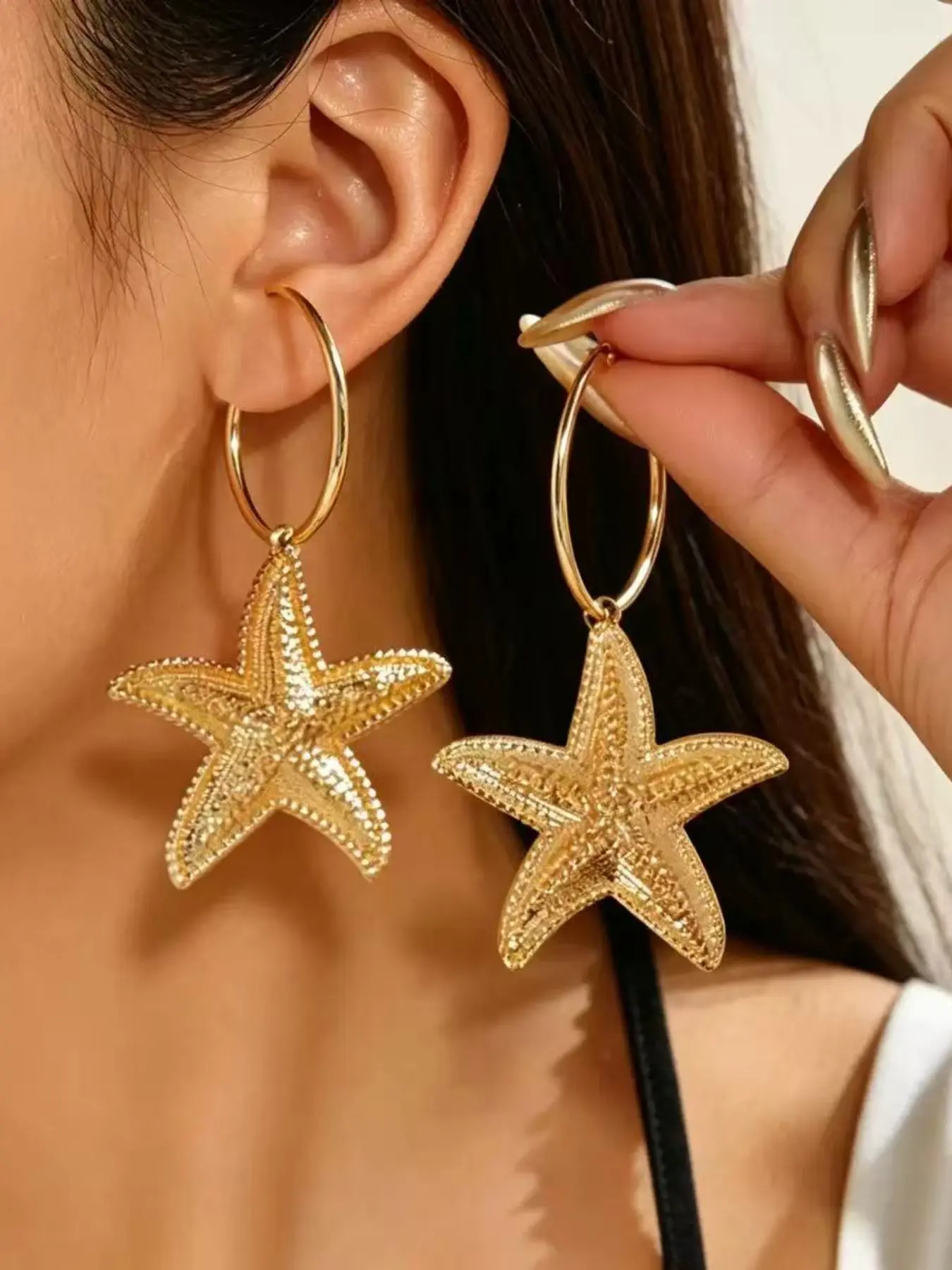 Metal Starfish Hoop Drop Earrings, 14K Gold & Silver Textured Sea Star Dangle Hoop Earrings, Hypoallergenic Anti-Tarnish Beach Ocean Themed Vacation Jewelry for Women