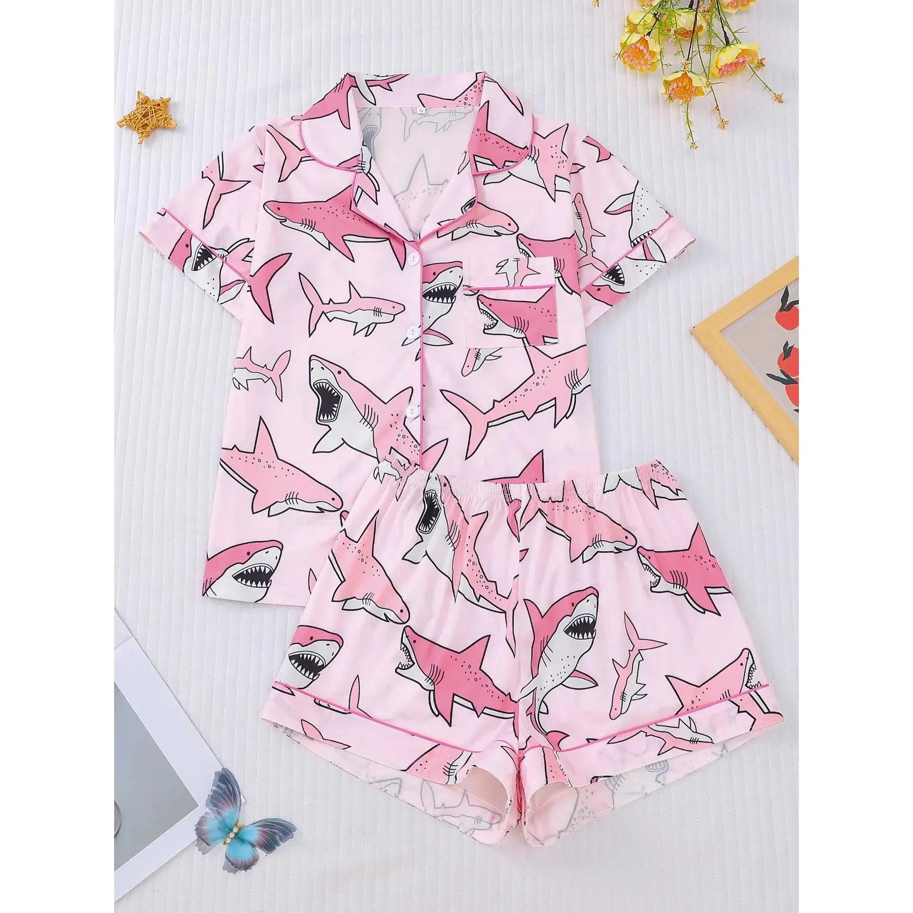 Women's Cartoon Shark Print Pajama Set, Short Sleeve Button Front Top & Elastic Shorts, Casual Home Wear, Loungewear, Nightwear, All Seasons, Pjs, Fit