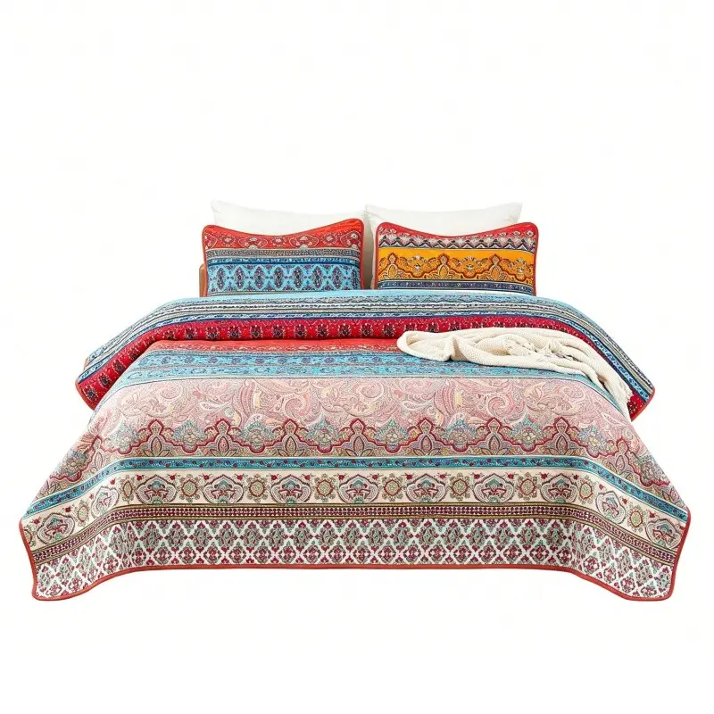 Luxury Bohemian Bedspread Set, Elegant Quilted Three-Piece Suite with Matching Pillowcase, Easy Care Home Gift, Soft Mandala Print