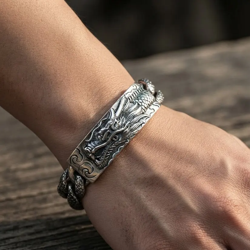 Vintage Biker Dragon Bracelet for Men, Heavy Cuban Link Chain with Antique Silver Oxidized Finish, 20cm/22cm Men's Accessories, Heavy Curb Chain, Bracelets, Biker Punk