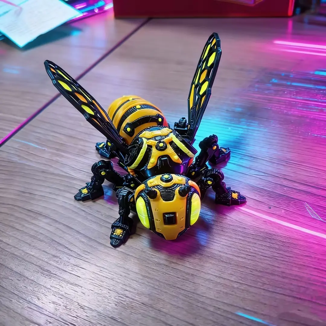 3D Printed Cyber Mechanical Bee Figurine, Multi-Jointed Articulated Bio-Insect Desktop Decor, Collectible Handmade Model