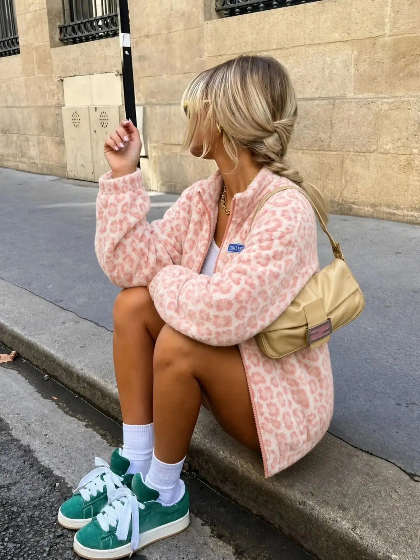 Women's pink leopard-print plush zip-up jacket; a soft, cozy sherpa-fleece top perfect for streetwear, casual outings, and city strolls. Everyday