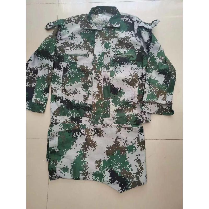 Student Campus Training Camouflage Uniform Cloth with Patches and Scars Camouflage Uniform Outdoor Expansion Training Work Uniform