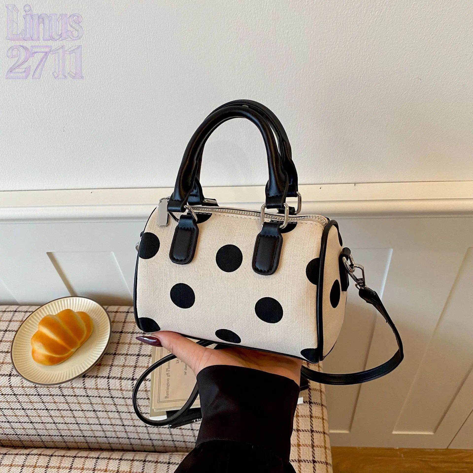 Vintage Black Polka Dot Mini Bowling Handbag, Women Small Boston Crossbody Purse, Cute Canvas Top Handle Shoulder Bag, Fashion Aesthetic Mini Satchel Bag, Lightweight Trendy Ladies Handbag, Stylish Daily Crossbody Bag Suitable for Casual Outing, Date and