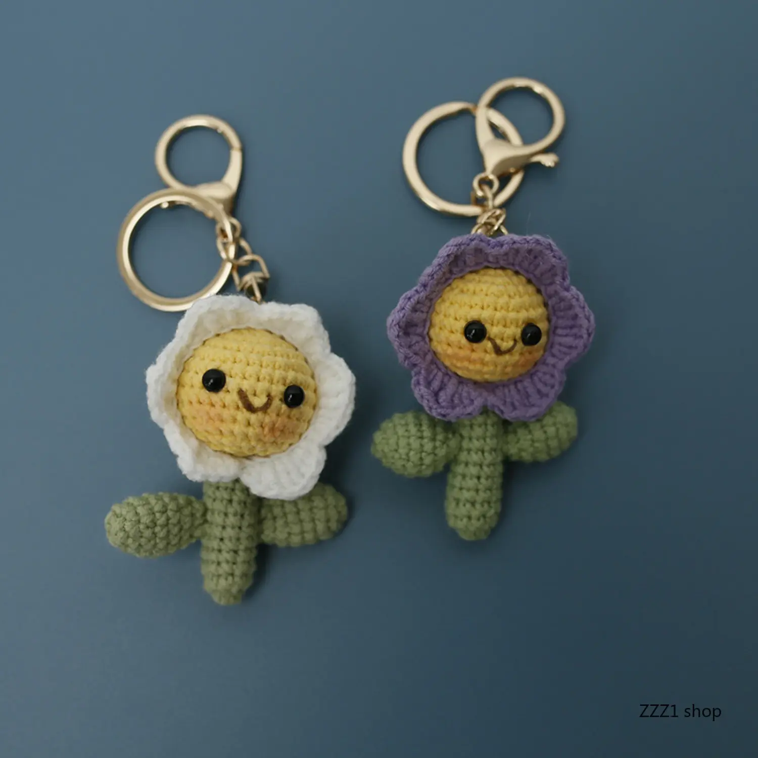 Handmade Nylon Yarn Crochet Sunflower Keychain with Cute Smile Face - Women's Casual Backpack Charm, Sports & Outdoor Camping Hiking Hammock Accessory, Floral, no