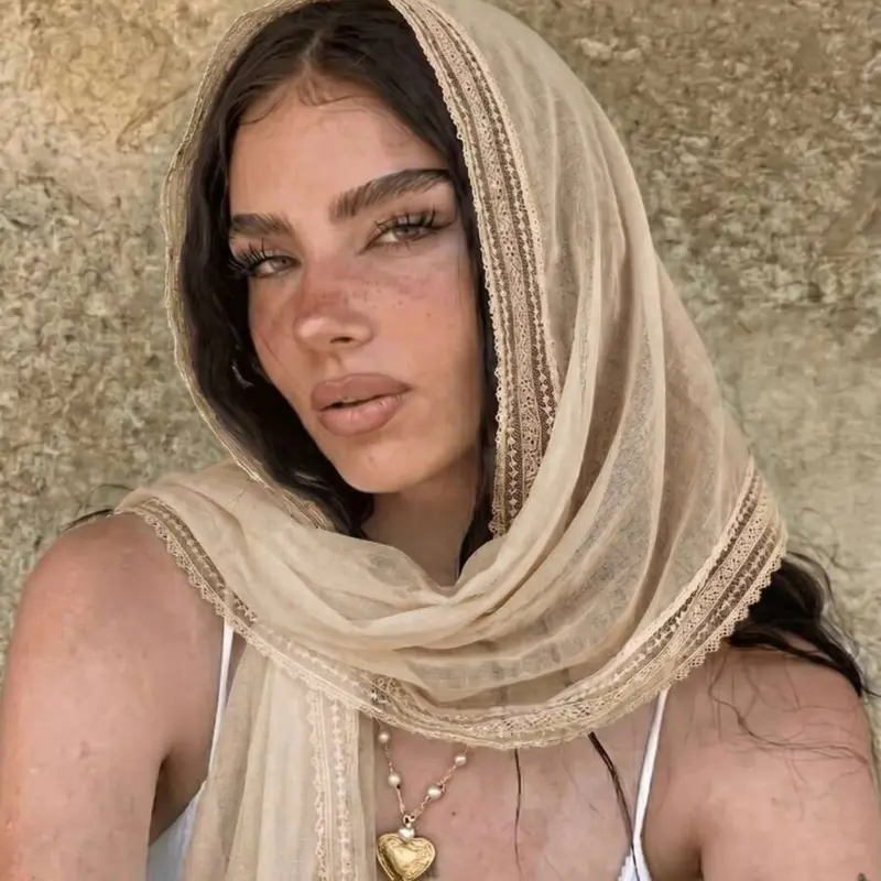 1pc Women's Elegant Solid Color Square Lace Headscarf, Multifunctional Scarf, Shawl, Hair Accessory, Summer Fashion, Travel, Vacation, Wedding Shawl, Fashion Hair Scarves