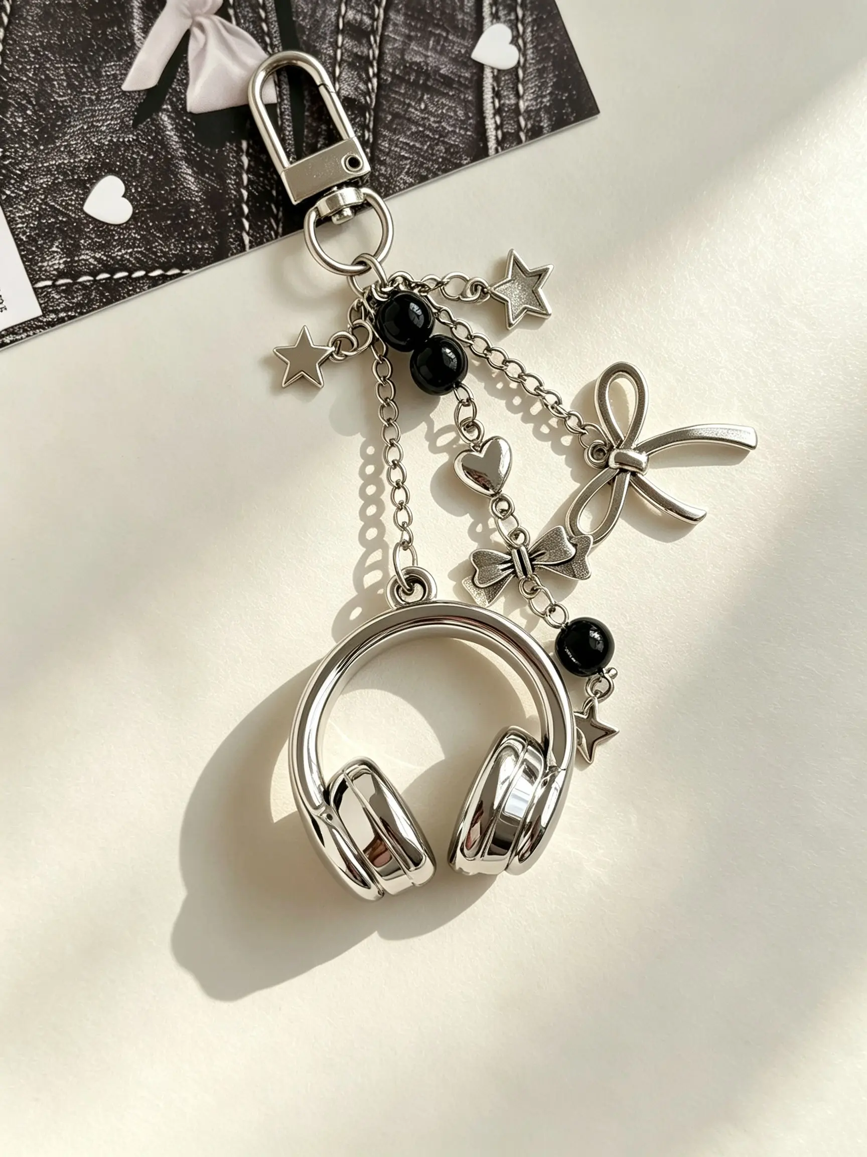 Vintage Music Earphone Bag Charm, Layered Fringe Chain Keychain, Bow Star Bead Decor, Subculture Style Handbag Accessory