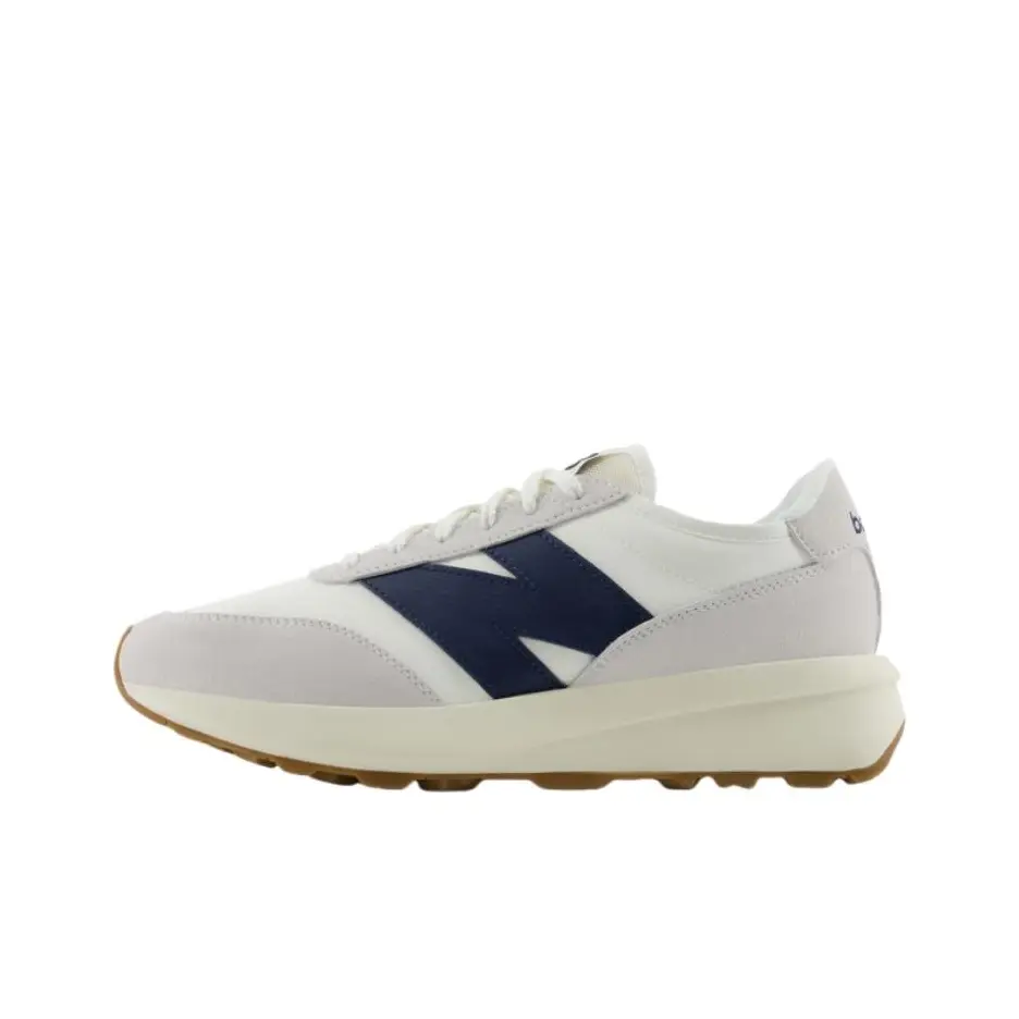 New Balance 370 Comfortable Low-Top Lifestyle Sneakers U370CD