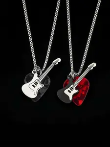 Fashionable Hip-Hop Guitar Pick Pendant Necklace, Unisex Design, Durable Music Lover Accessory, Fashionable Jewelry Accessories, Stainless Steel Chain, All Seasons, Stainless Steel Necklaces