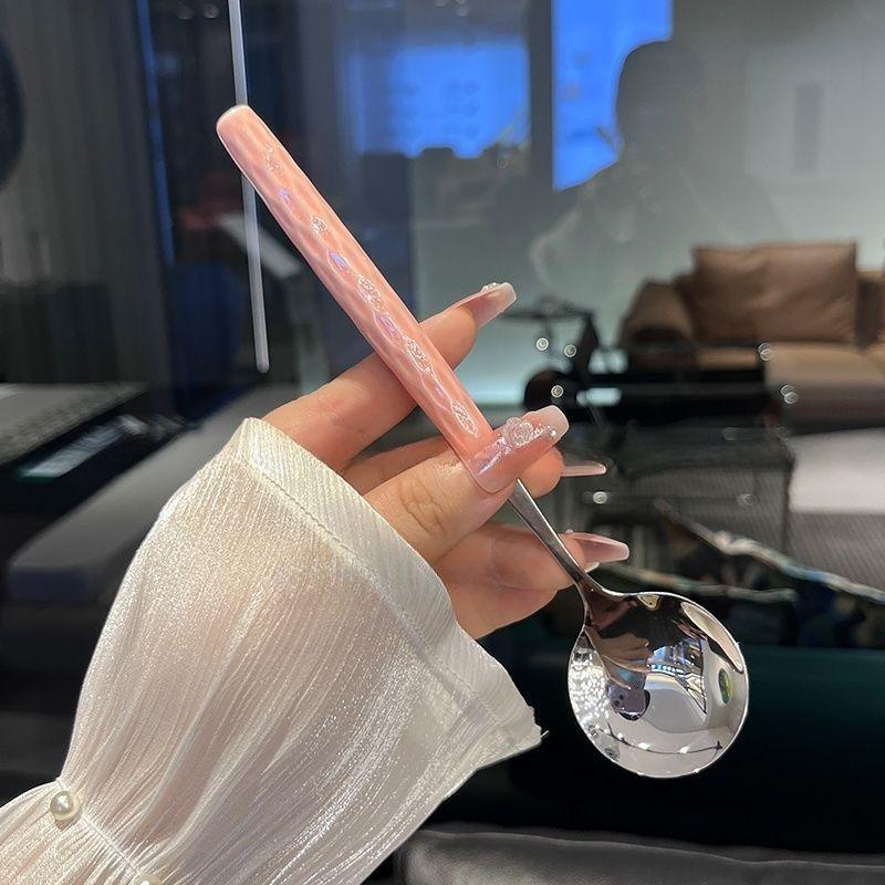 Girly Kitchenware,4pcs Durable Stainless Steel Spoon with Plastic Handle,Cute Aesthetic Spoon Set, Colorful Utensils Perfect for Girls, Lunch Boxes & Everyday Meals