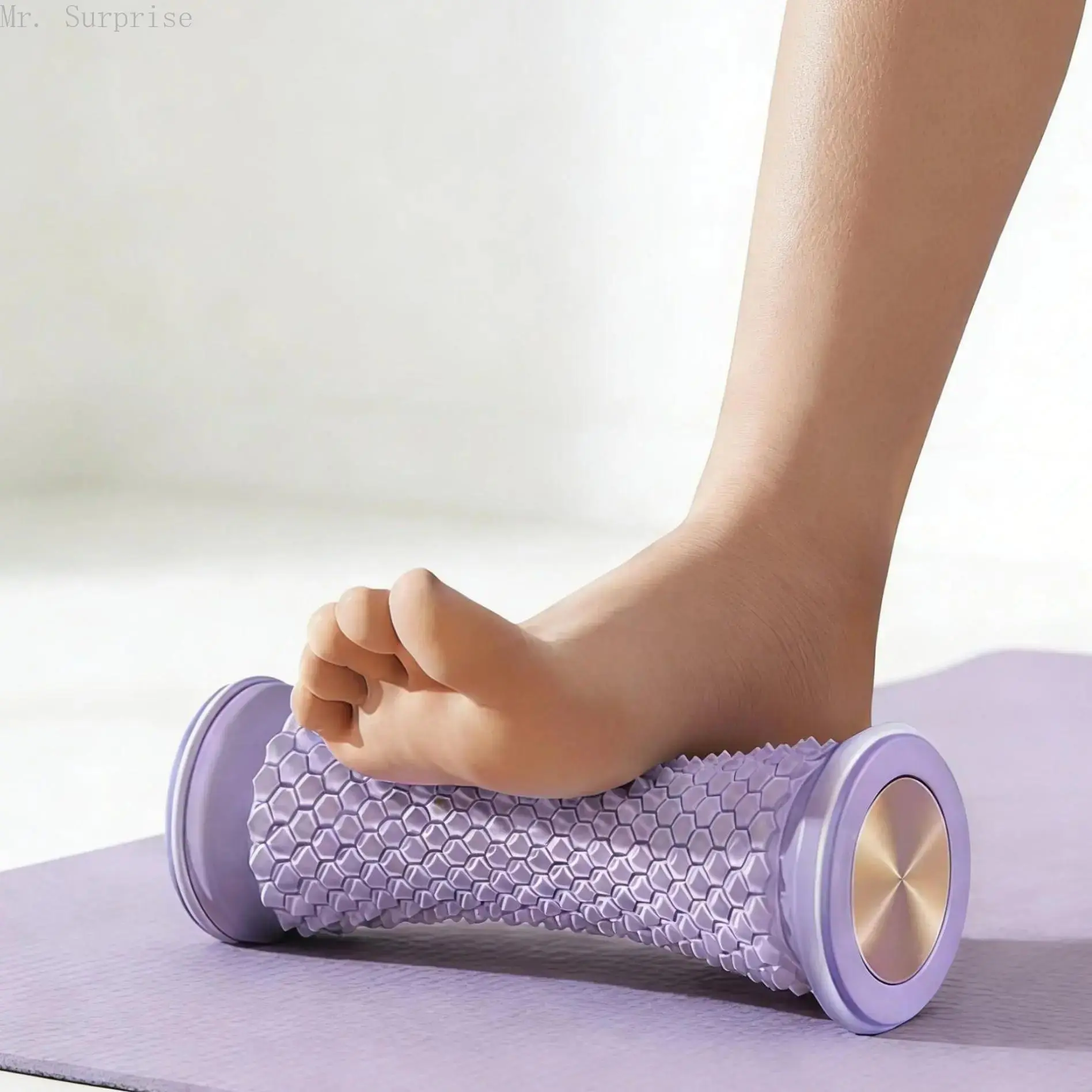 Foot massage roller—an ergonomic foot massager designed to relieve pain in the arches and heels, ideal for sore and tired feet, and a portable foot massager suitable for both home and office use