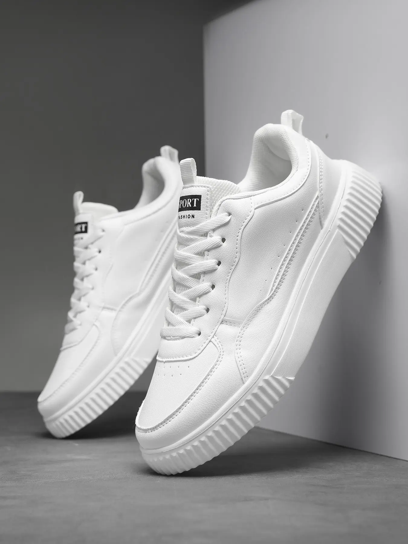 1 pair solid color platform white sneakers, simple height-increasing PU casual sports shoes for men's daily commuting outfits
