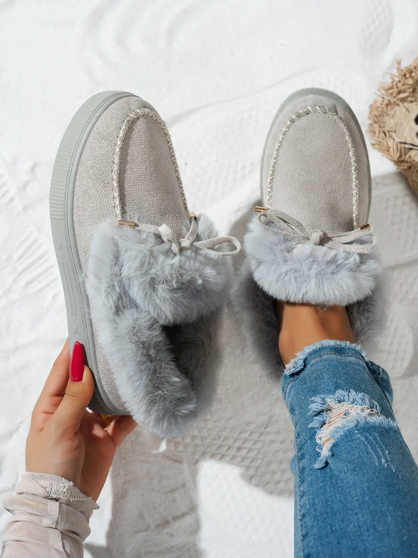 Women's Faux Fur Lined Collar Slip-On Platform Moccasin Slipper Boots, Bow Decor Warm Winter Non-Slip Low Top Casual Snow Ankle Shoes Footwear for Indoor Outdoor Wear
