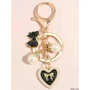 Heart Bow Faux Pearl Inlaid Alloy Keychain Polished Golden Metal Frame Solid Key Ring Soft Gentle Silhouette For Women Girls Daily Car Key Backpack Delicate Stackable Portable Multi-Scenario Decorative Bag Accessory