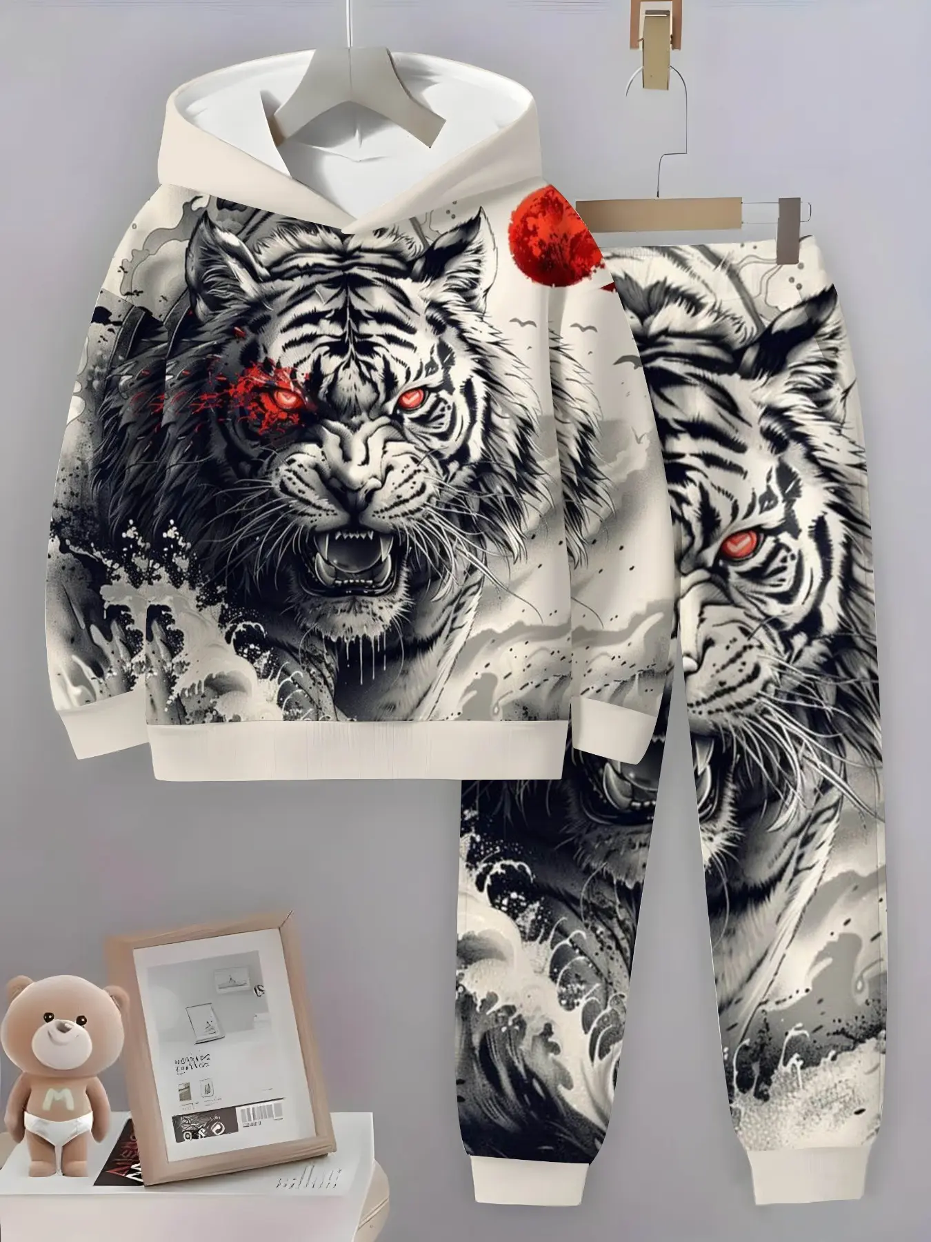 Boys' Hooded Sweatshirt Set, Loose-Fit Cartoon Pattern, Casual Two-Piece Sports, All-Season Clothing