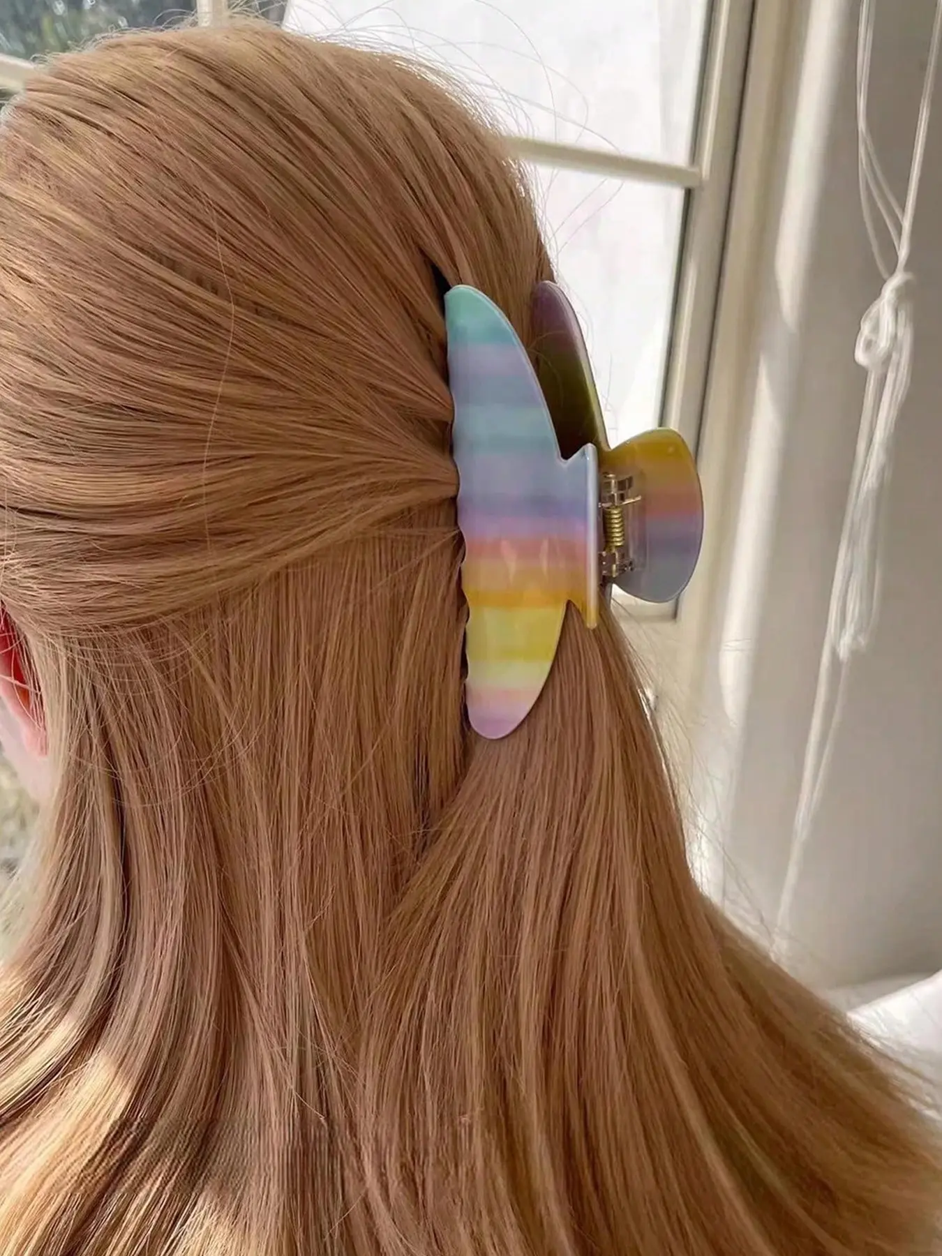 Sweet Colorful Striped Lady Hair Claw, Rainbow Gradient Shark Clip, Back of Head Updo, Suitable for Campus, Parties, Office, New Year Gifts, Daily Casual Hair Accessories, Claw Hair Clips, Fun Hair Clips