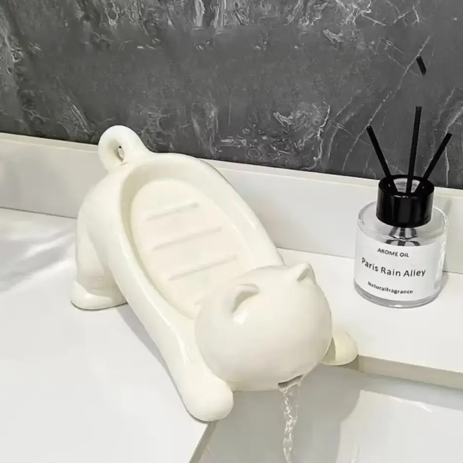 2026 New Cute Cartoon Cat Drain Soap Box, Creative Personalized Soap Dish with Self-Draining Design, Durable Household Bathroom Soap Holder, Non-Slip Quick-Drying Soap Saver, Adorable Kitty Style for Home Bathroom Sink Shower & Countertop Organization,sum