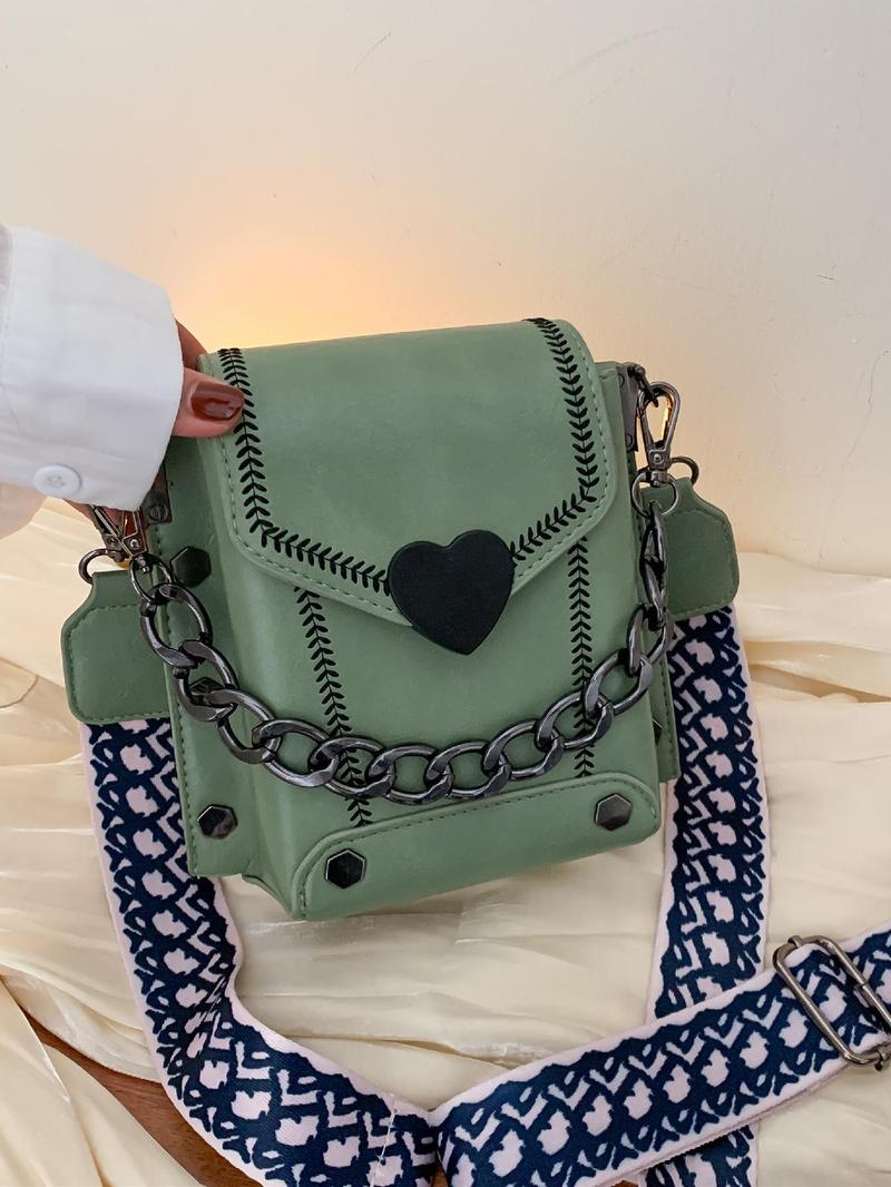Fashion Chain Decorated Heart Decor Crossbody Bag Women, Chain Strap Crossbody, Simple Vintage Flap Shoulder Bag for Women, Casual Trendy Versatile High-quality Daily Commuting Bag, Girl Fashionable Shopping Bag