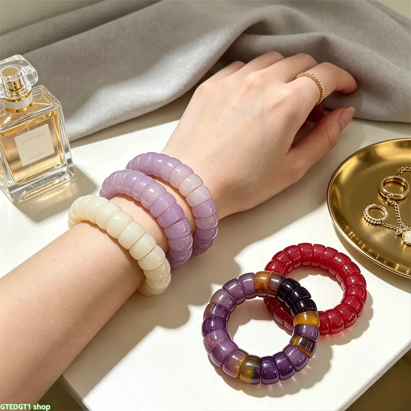Anti-Anxiety and Stress-Relief Bracelet – A Silent Focus Tool for Adults and Children – A Flexible, Twistable Hand Toy That Helps Curb Nail-Biting Habits