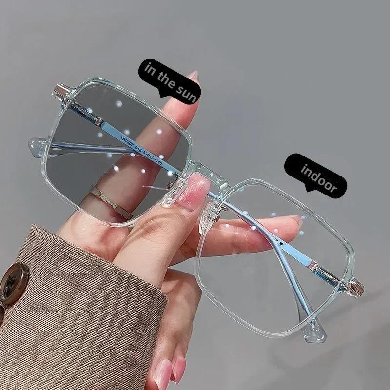 New Women Photochromic Reading Glasses Men Female Retro Far-sighted Eyeglasses Trendy Smart Color Changing Sunglasses Presbyopia