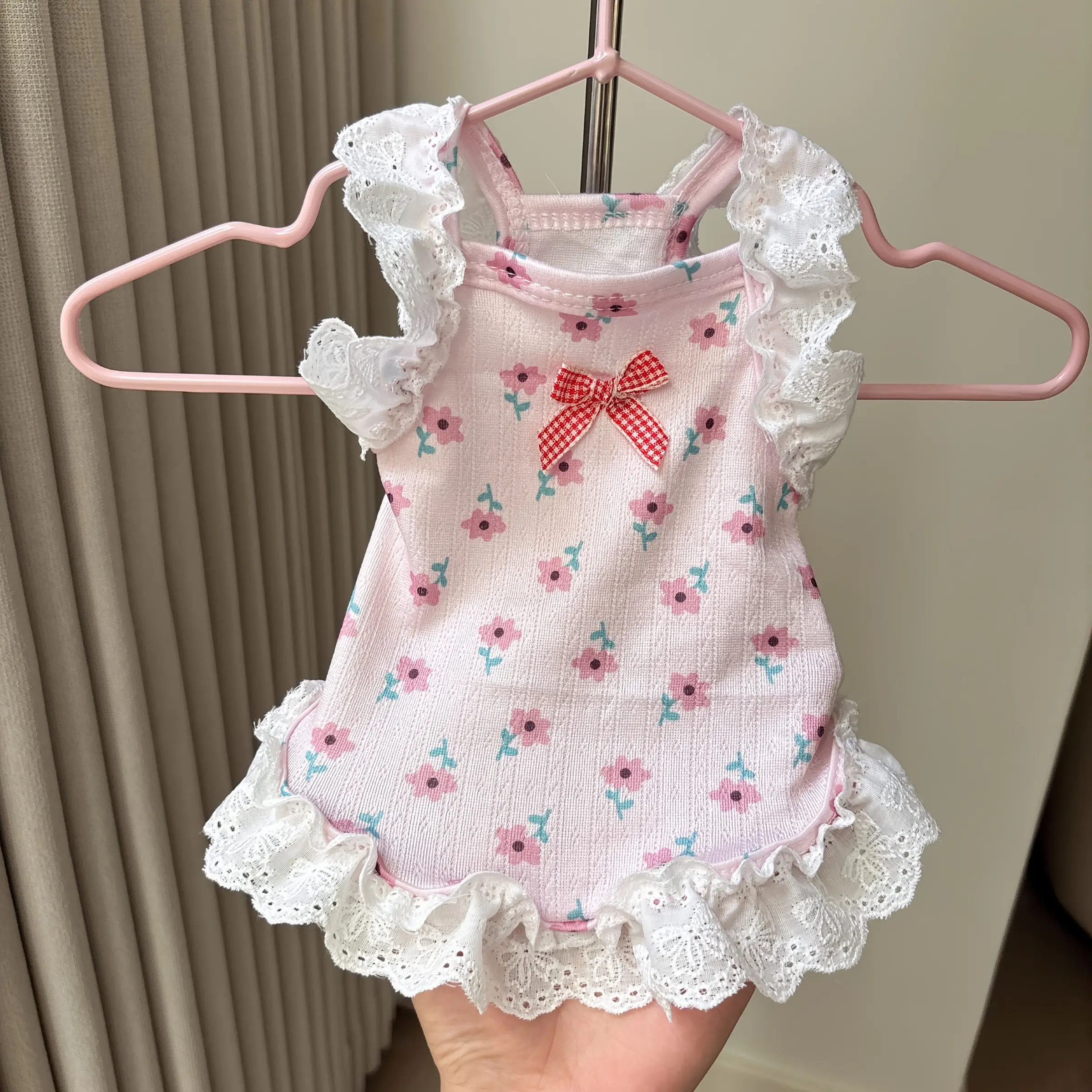 Floral Mesh Pet Princess Dress, Lace Ruffle Sleeve + Flounce Skirt, Breathable Summer Puppy Clothes Kitten Clothes for Small Dogs Cats, Girl Style Pet Clothing