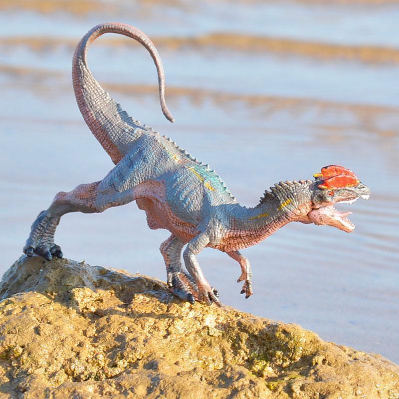 Oenux Jurassic Carnivorous Dilophosaurus Solid PVC Dinosaur Toy Action Figures Animal Model Collection Kids Gift