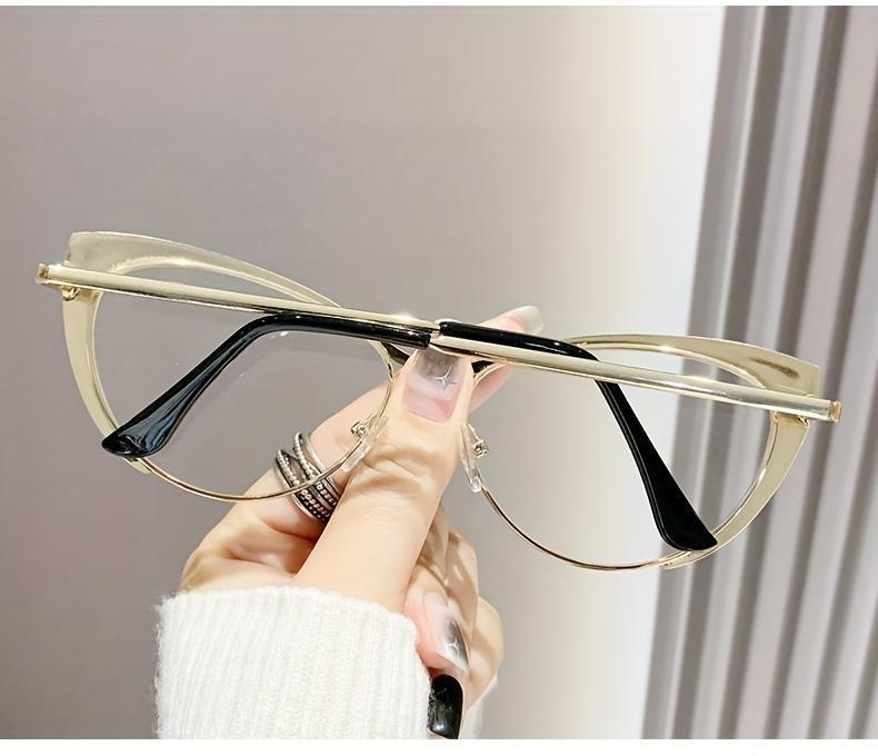 Luxurious Golden Cat-Eye Anti-Blue Light Glasses  Women – Retro Punk Style, Perfect  Party Decorations and Stylish Wear Blocking for Screens Protection Glasses for Women Light Computer Gaming Glasses