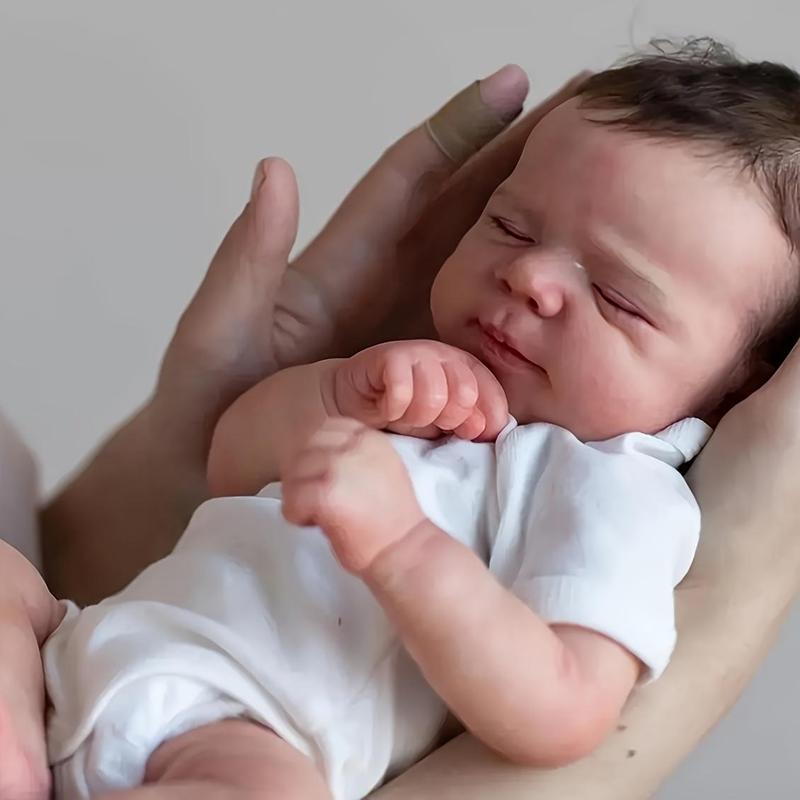 19-Inch Soft Silicone Reborn Baby Doll - Realistic Newborn Bebe Girl with Black Skin, Cloth Body, and Lovely Facial Expression - Ideal Birthday Gift for Kids