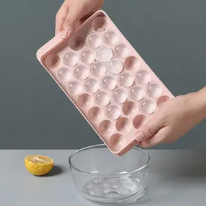 1PC Ice Hockey Mold Circular Ice Lattice with Lid Plastic Ice Cube Mold Ice Cube Box Kitchen Accessories DIY Ice Cream Mold