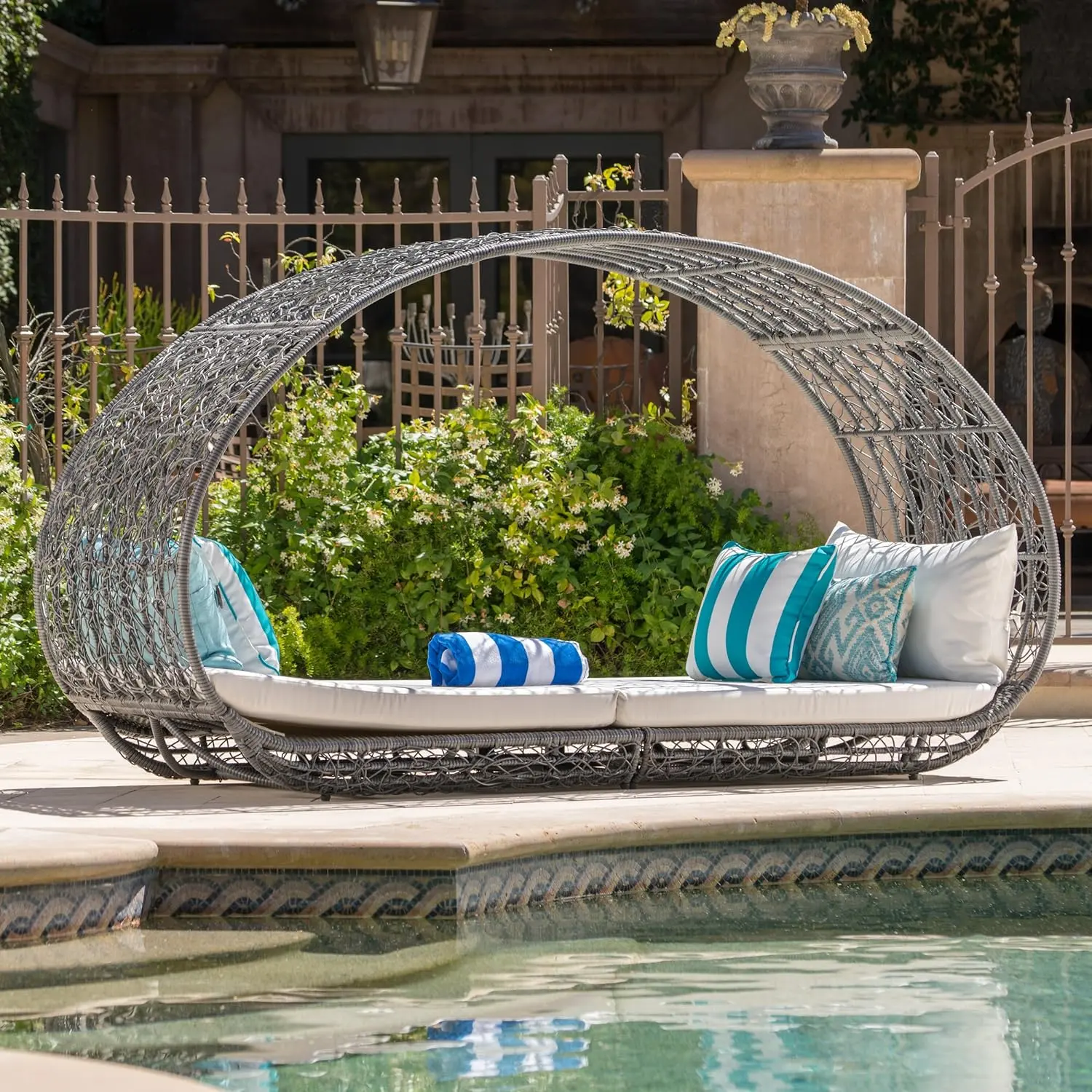 Nokaa Outdoor Wicker Canopy Daybed with Water Resistant Cushion, Full Size Rattan Patio Lounge Sofa Bed, Aluminum Frame, Grey+White, 600 lbs Capacity, Garden Backyard Poolside