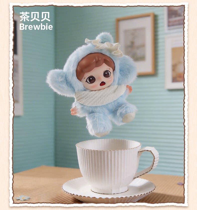 1562. Zoraa Castle Dreamscape Series Vinyl Plush Keychain Blind Box