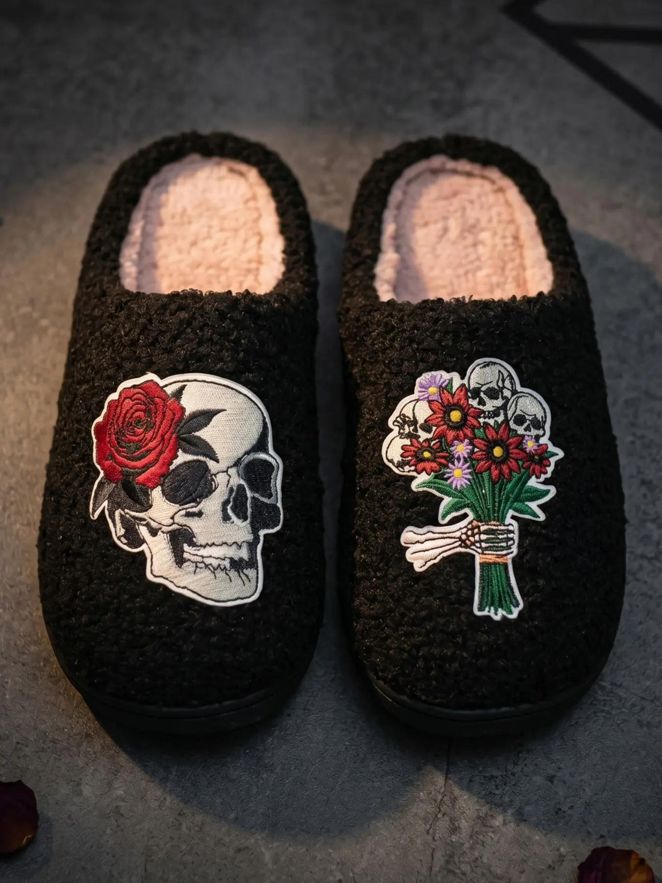 Gothic Skull Rose Closed Toe Fuzzy Slippers, Skeleton Floral Bouquet Patch House Slides, Non-Slip Quiet Soft Plush Indoor Footwear, Trendy Alt Cozy Lazy Slippers, Gift Box For Holiday Present, Multiple Colors Available