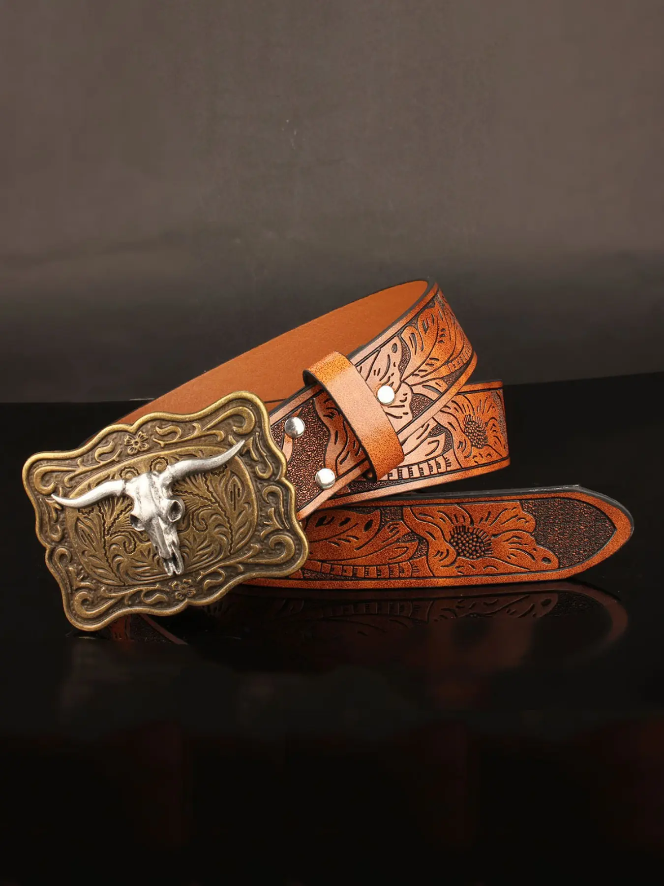 Western Cowboy Rectangular Bull Head Skull Belt Buckle, Large Leather Belt, Statement Belt, Unique Western Style Accessory, Durable and Stylish Design