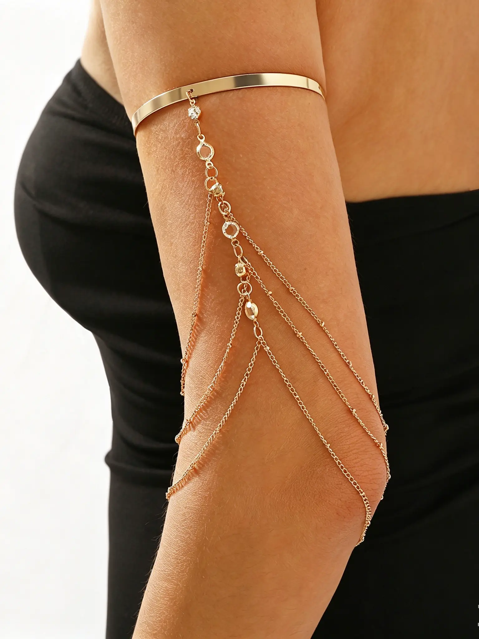 Adjustable Open Arm Cuff with Tassel Chain, Rhinestone Layered Upper Arm Bracelet,  Boho chic arm jewelry for women, trendy layered chain armband for party, nightclub, beach and daily streetwear. Shiny crystal dangling arm cuff, lightweight body accessory