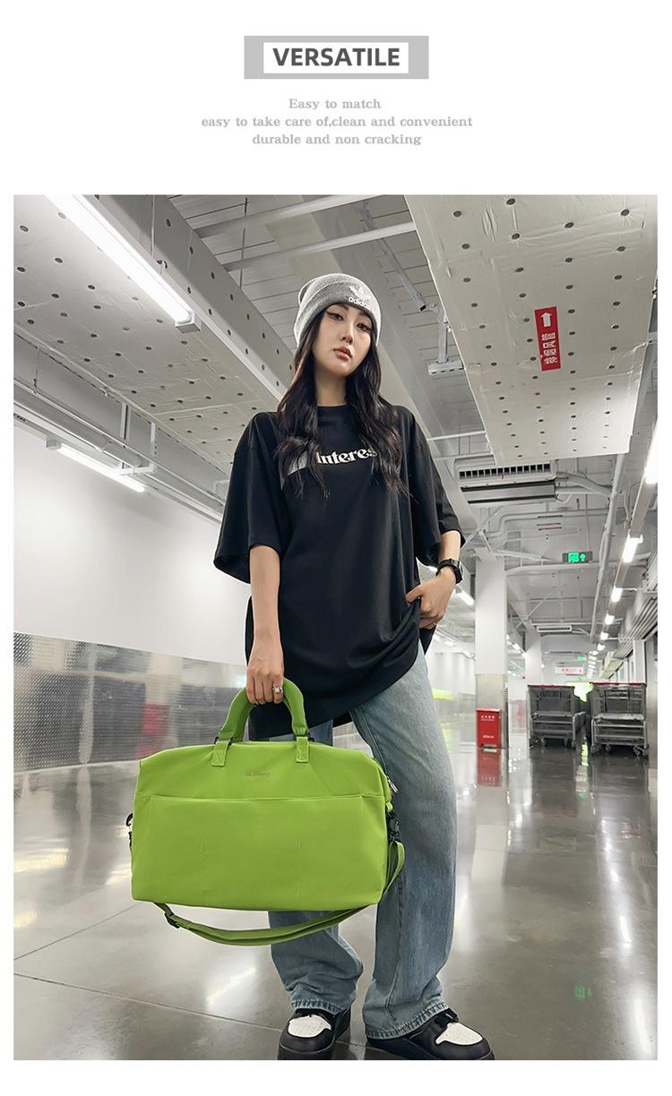 Dry and wet separation storage crossbody bag 2026 new Hong Kong style large-capacity shoulder bag versatile sports outdoor fitness bag