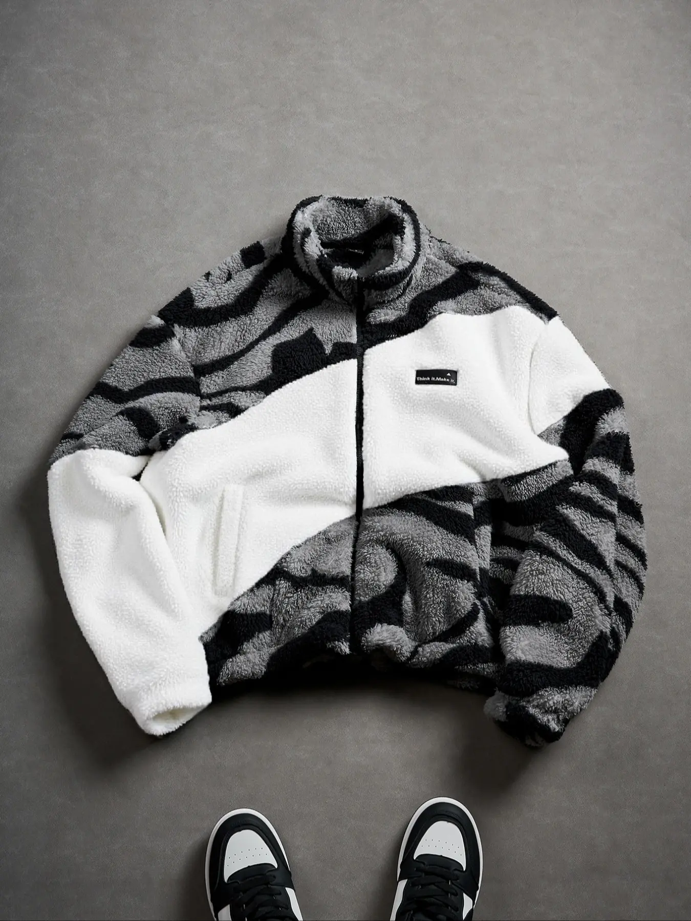 Men's Fall Winter Street Style Fleece Jacket, Zebra Print Leopard Colorblock Lapel Outerwear, Casual Long Sleeve Pull on Coat