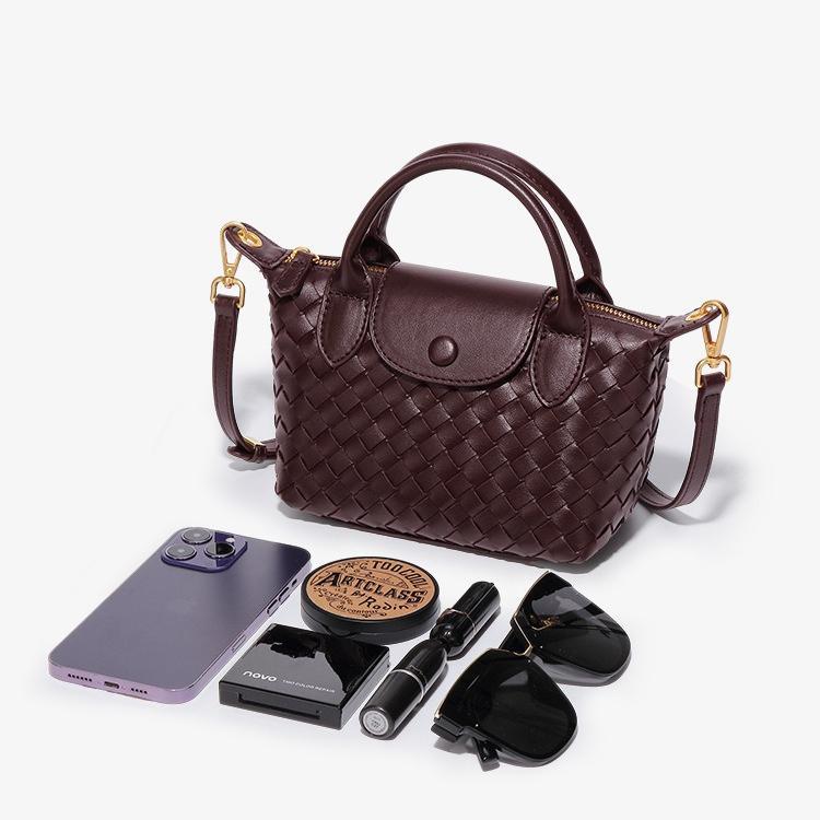 6252 Hand-woven Shoulder Dumpling Bag 2025 New PU Leather Fashion Commuter Messenger Bag