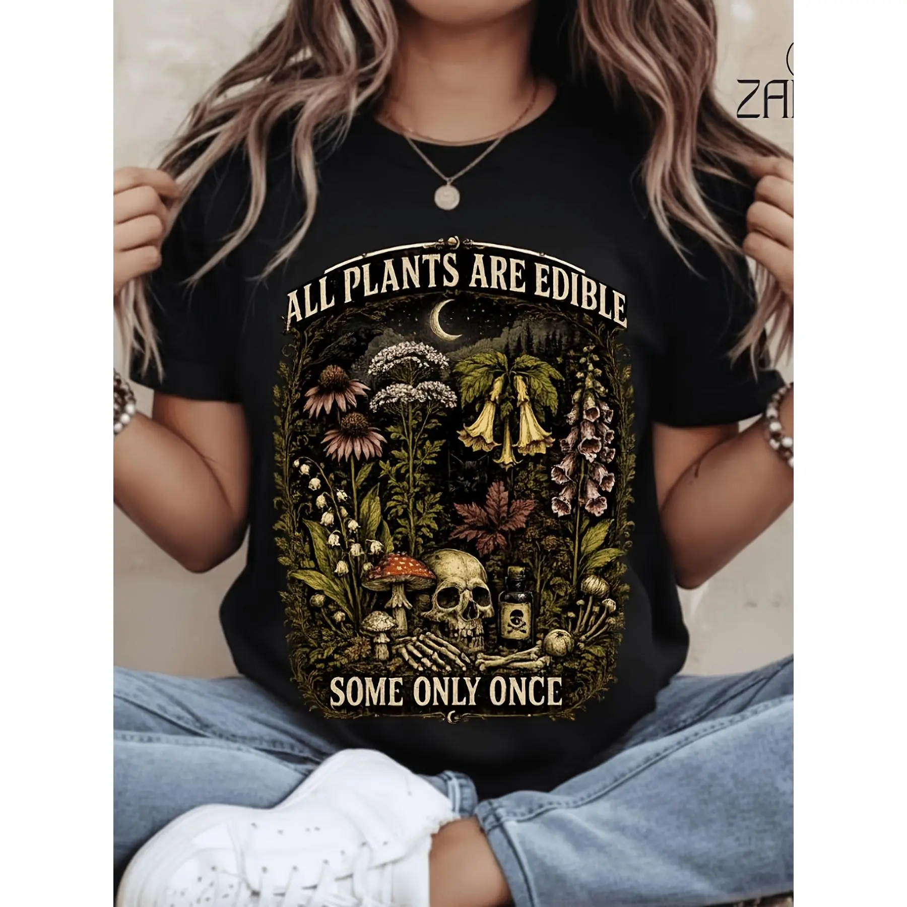 Men's Funny Foraging Graphic T-Shirt - Classic Crew Neck, Short-Sleeve, 100% Cotton, Relaxed Cut, Unisex, Heat Transfer 'All Plants Are Edible' Slogan, Foldable Casual Outdoor Top